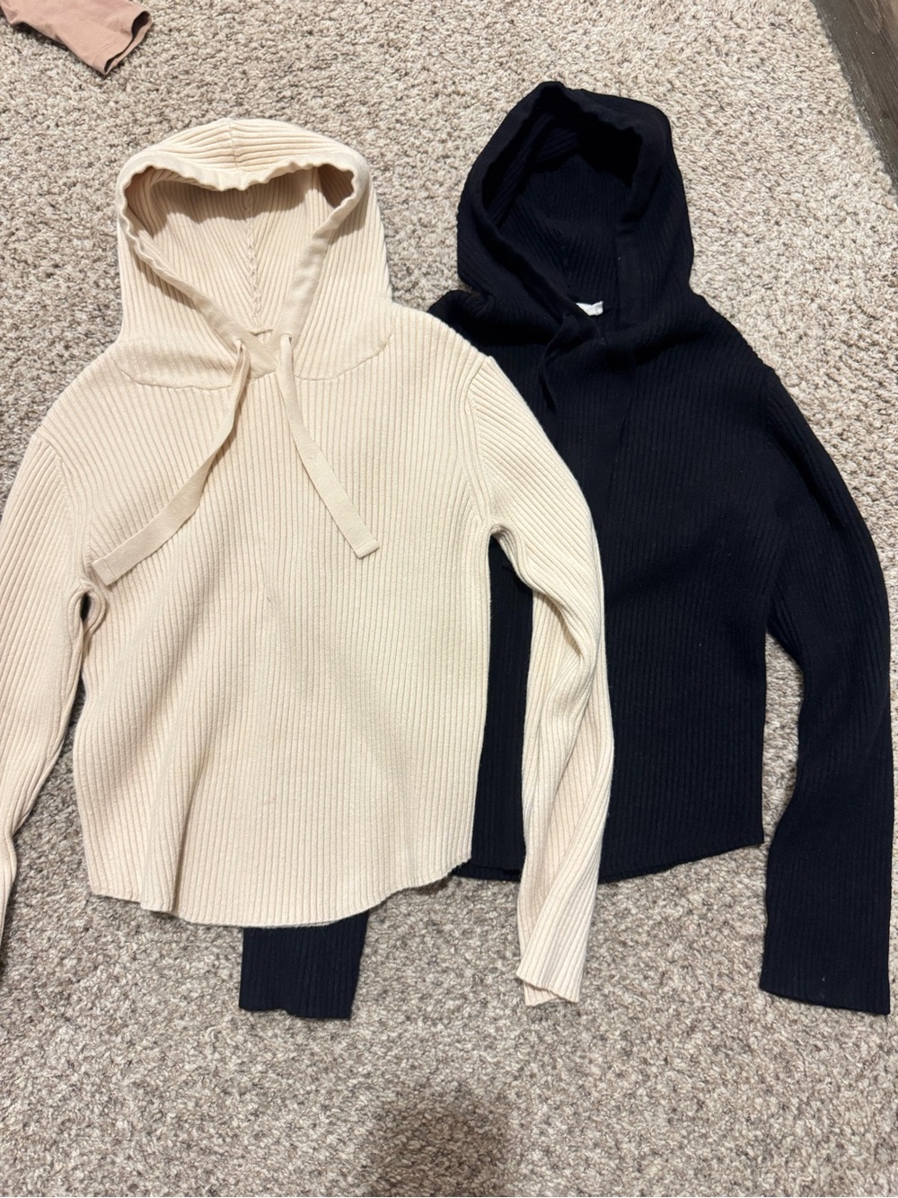 Ribbed Hooded Sweater - Cream & Black